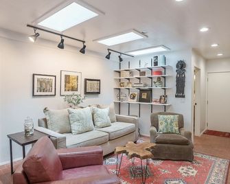 3855 Carmel Nest - Carmel-by-the-Sea - Wohnzimmer