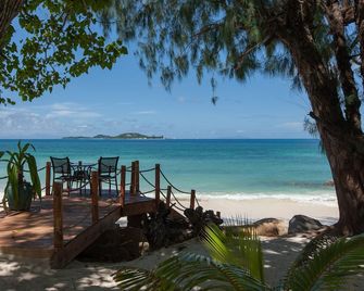 Castello Beach Hotel - Grand'Anse Praslin - Praia