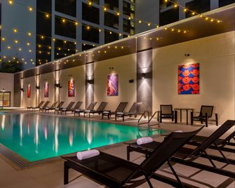 Hilton Austin - Austin - Pool