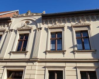 Large apartment in the parental home of the painter Runge - Große Wohnung Runge - Wolgast - Gebäude