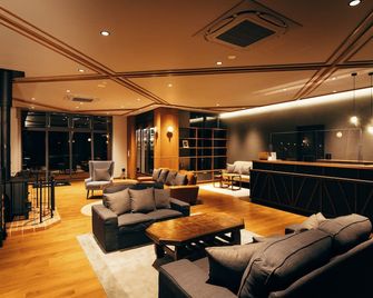 Hotel Karuizawa Cross - Karuizawa - Lounge