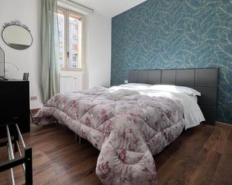 Hotel Brenta - Parma - Camera da letto