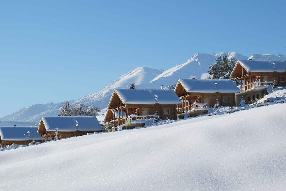 Hyades Mountain Resort