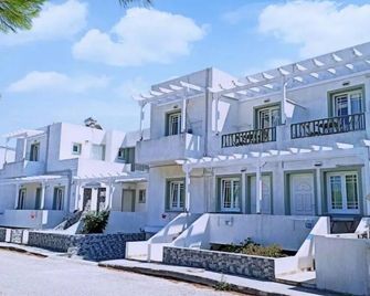 Anna Zisimos - Adamantas - Edificio