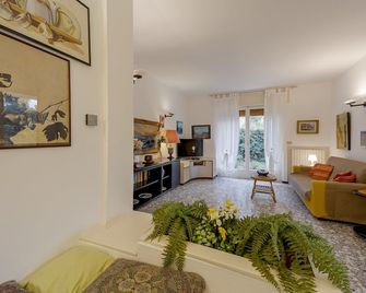 Evycasavacanze - Sanremo - Pokój dzienny