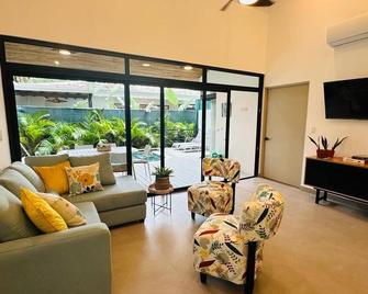 Casa Coral Azul - Cahuita - Living room