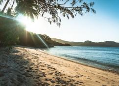 Dryft Darocotan Island - El Nido - Beach