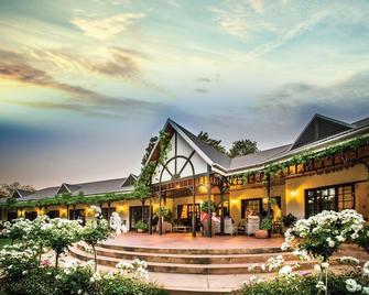 Hlangana Lodge - Oudtshoorn - Edificio