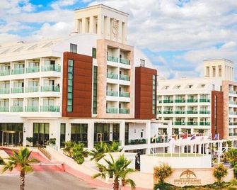 Linda Sunny Beach Hotel & Spa - Side - Bina