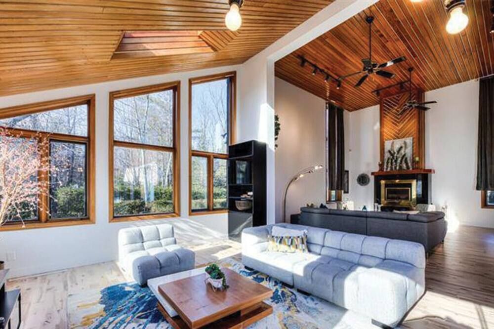 Dream Vacation Home in Saint-Jerome - Saint-Jérôme - Huiskamer