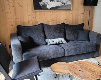 A cosy nest at the foot of the slopes - Saint-Chaffrey - Salon