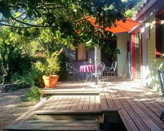 House All In Wood And In Color, With Private Swimming Pool And Garden Classified - Aubais - Patio