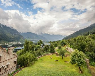 The Himalayan - Manali - Buiten zicht