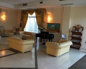 Unico Albatres Palace Salento By Life Resorts - San Vito dei Normanni - Huiskamer
