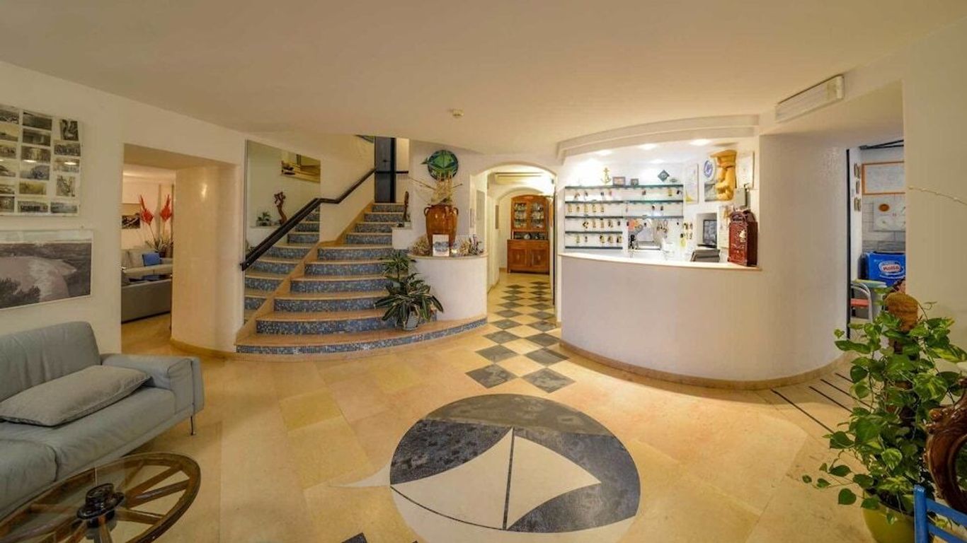 Hotel Elisa - Spiaggia Privata Inclusa