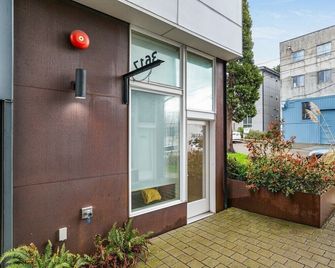 Perch - Cozy Studio | Own Bath | Heart of Fremont - سياتل - مبنى