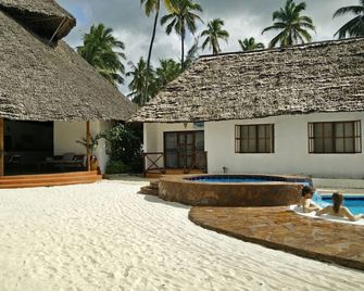Sea View Lodge Boutique Hotel - Jambiani