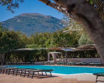 Hotel Villa Rizzo Resort & Spa - San Cipriano Picentino - Pool