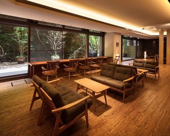 Hotel Miyajima Villa - Miyajima - Oleskelutila