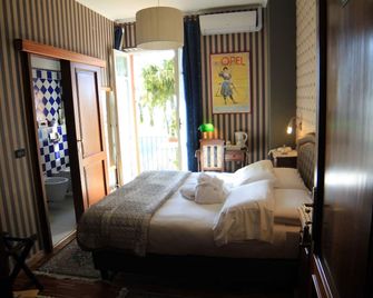 Felicin - Ristorante Albergo 'Dimora Storica' - Monforte d'Alba - Ložnice