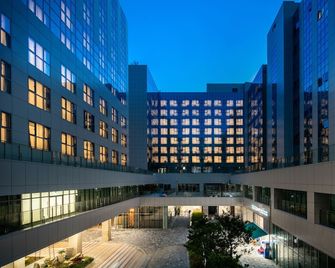 Golden Tulip Incheon Airport Hotel & Suites - Incheon - Edificio
