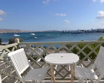 Artemis Hotel - Antiparos - Balcony