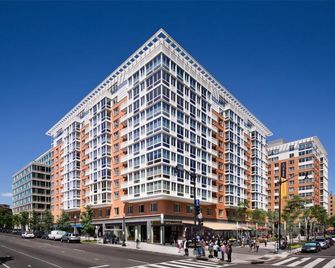 Churchill At Residences On The Avenue - Washington, D.C. - Building