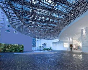 Rendezvous Hotel Singapore by Far East Hospitality - Singapore - Lobby