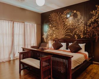 Green Gallery Beach Boutique Hotel - Hua Hin - Makuuhuone