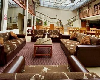 Saphi Inn Cusco - Excelente ubicación - קוסקו - טרקלין