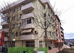 Arda Riverside Apartment - Kardzhali - Building