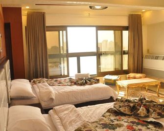Nile sky hotel and suites - קהיר