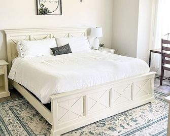 House by Airport Very Fast Internet! - Belgrade - Ložnice