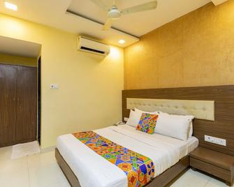 Hotel Elite 59 - Navi Mumbai - Schlafzimmer