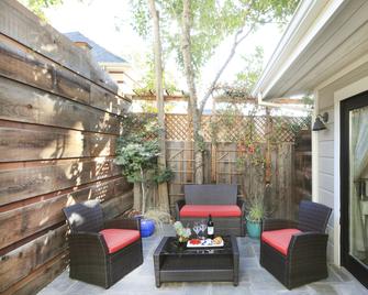 The Grape Leaf Inn - Healdsburg - Patio