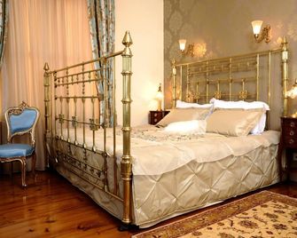 Erten Konak - Istanbul