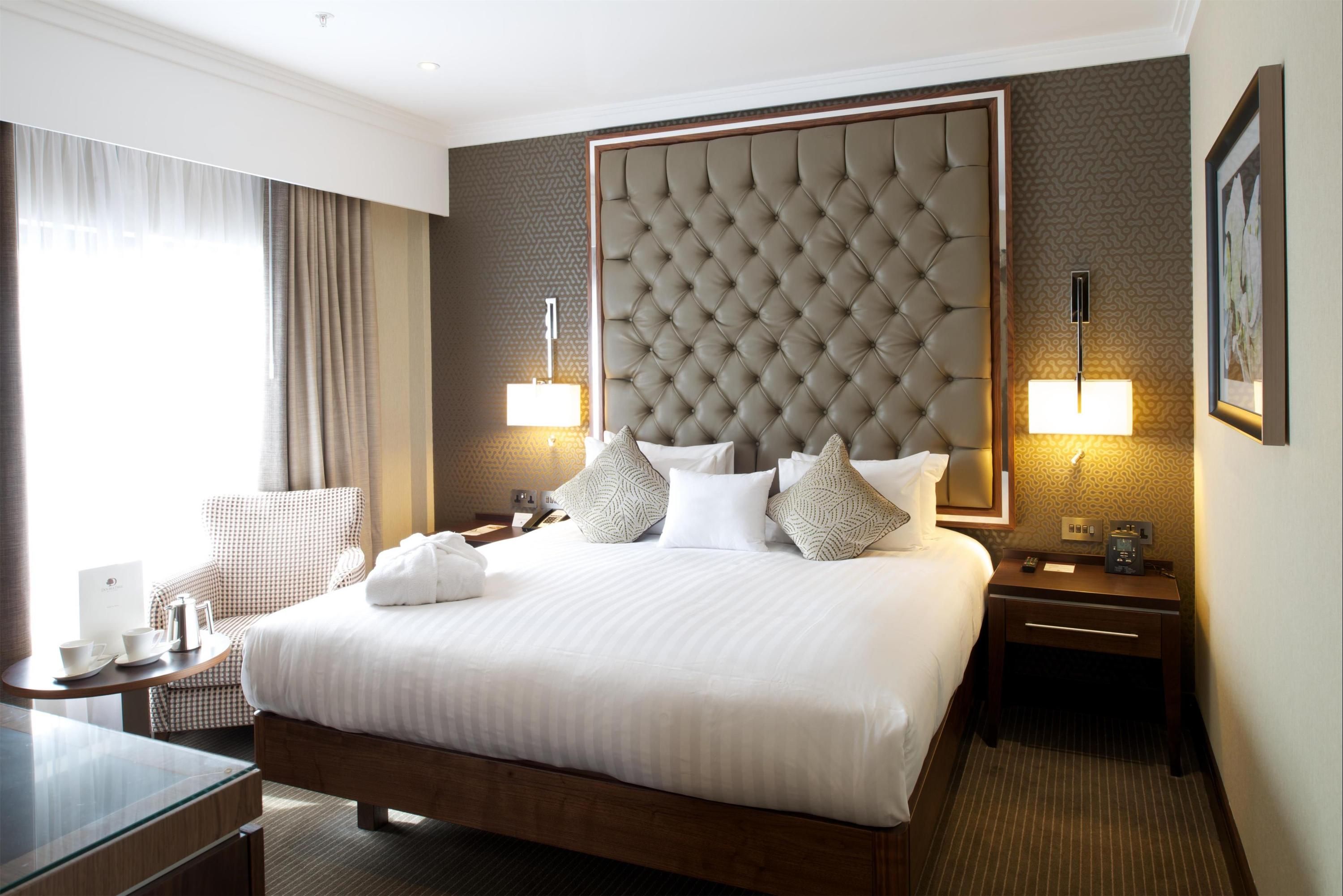 DoubleTree by Hilton London - Victoria