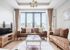 Grand Residence by NewInn - Istanbul - Sufragerie