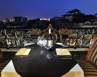 Hanoi Legacy Hotel - Hang Bac - Hanoi - Balcony