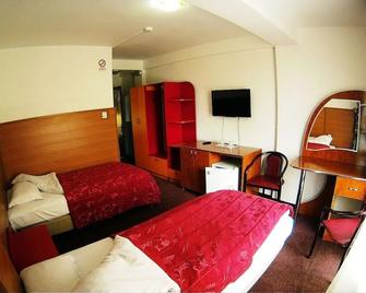 La Sura Getilor - Suceava - Schlafzimmer