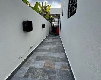 Luxury House - Guayabal - Hallway