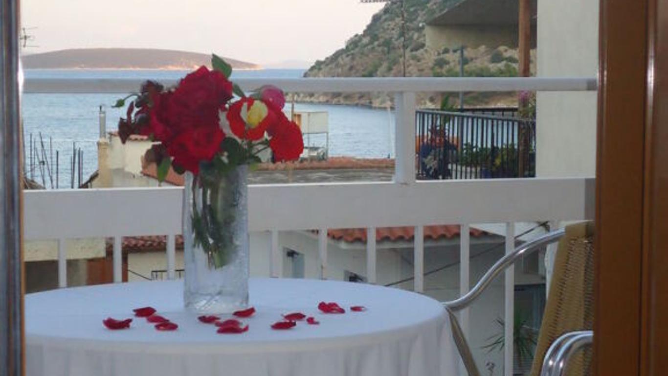 Koronis Hotel