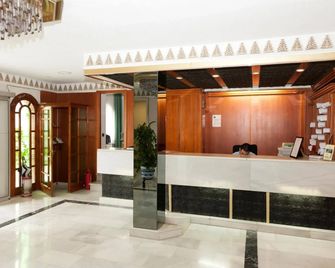 Hotel Nerja Club by Dorobe - Nerja