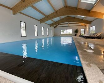 Chalet pour 6 à St-Hilaire - Piscine chauffée - Saint-Hilaire-de-Riez - Piscine