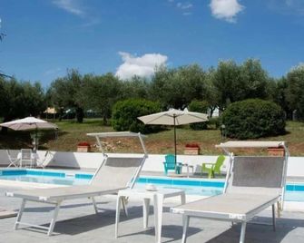 Bed And Breakfast Albe - Corciano - Zwembad