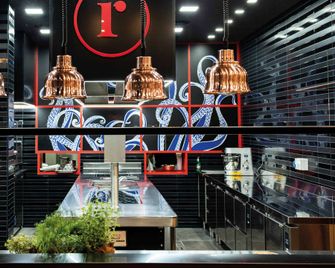 Gold Tower Lifestyle Hotel - Naples - Restaurant