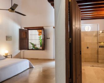 Karakali Boutique Hotel - Mompos