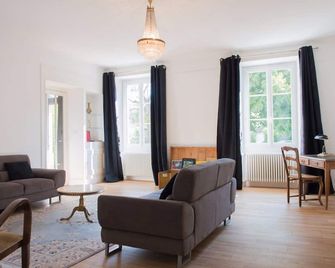 La Saudade - Soyons - Sala de estar