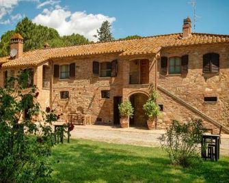 Morami Wine Agriturismo - Panicarola - Building