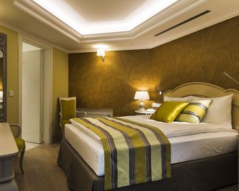 瑞萊斯騎士酒店 - 里加 - 臥室